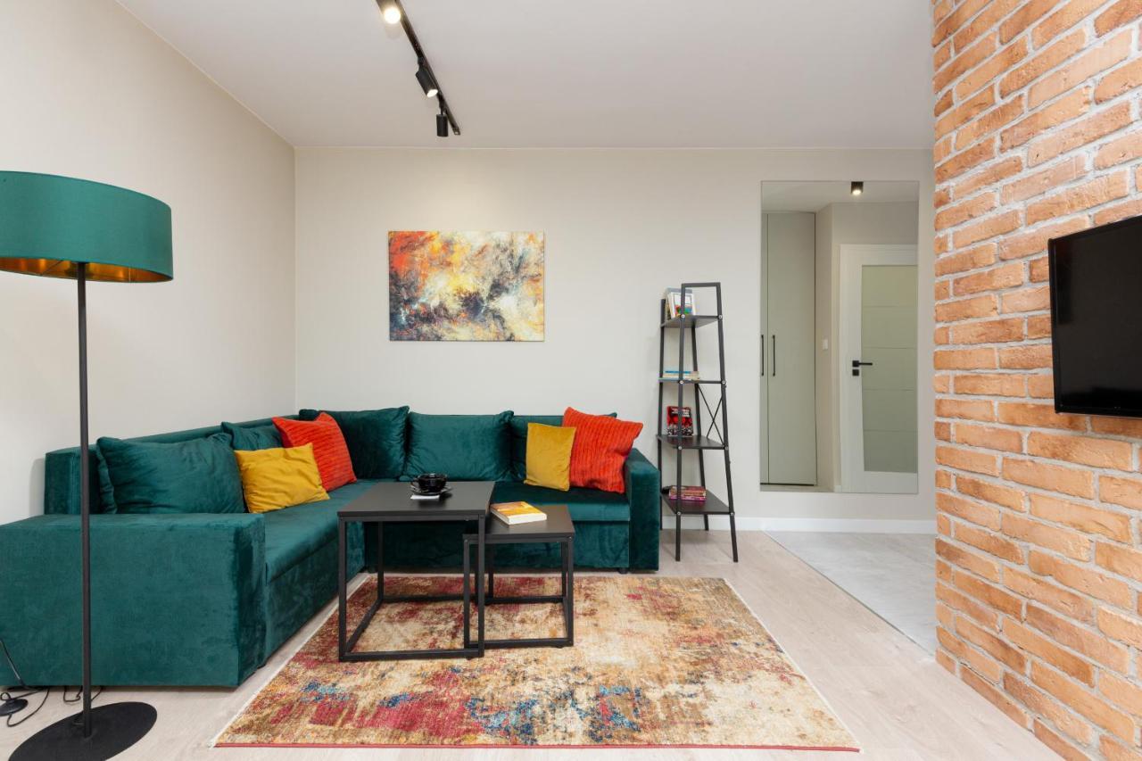 Apartments City Center Ochota By Noclegi Renters วอร์ซอ ภายนอก รูปภาพ