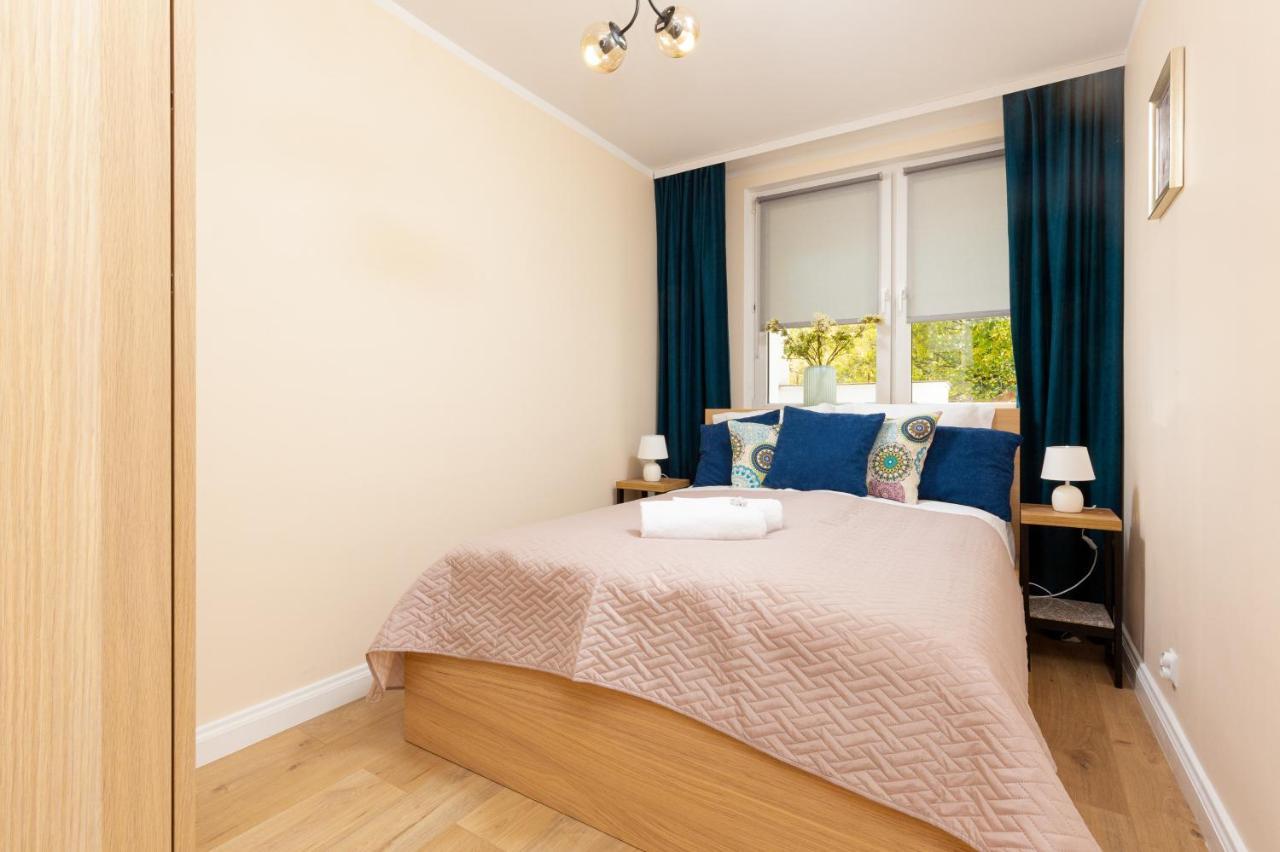 Apartments City Center Ochota By Noclegi Renters วอร์ซอ ภายนอก รูปภาพ